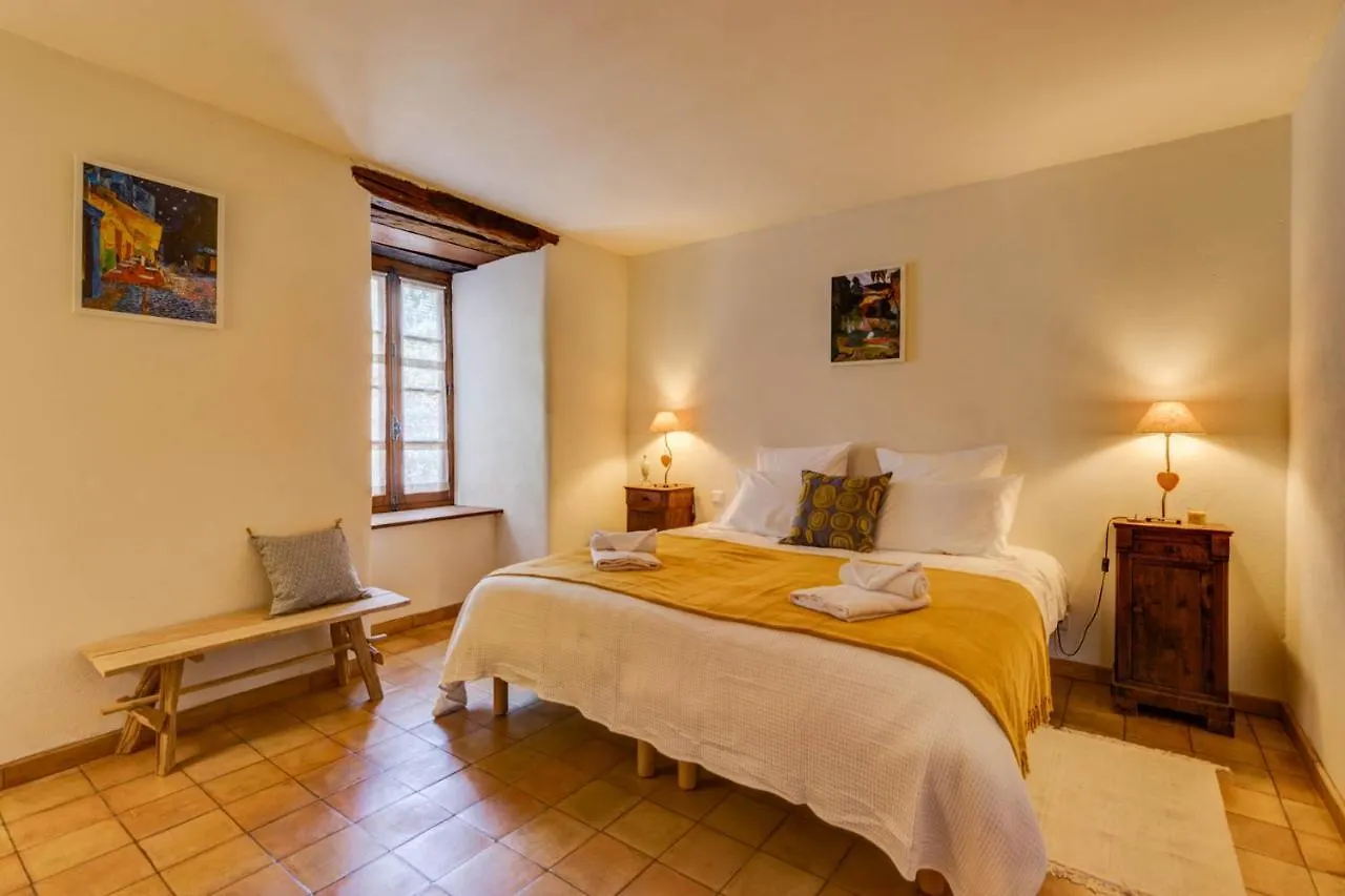 Les Juliannes - Gite La Pierre Etoilee Piscine Jardin Paulinet 0*,